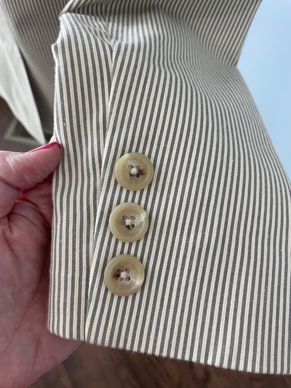 Banana Republic Cream and Kahki Pinstripe Tailored Blazer - Picture 3 of 5